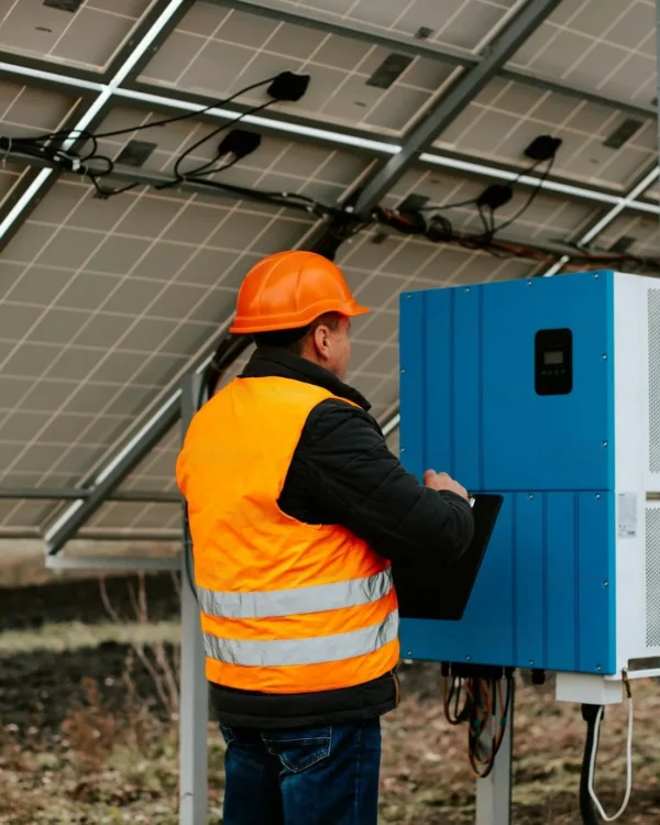 Monitoring system for solar inverters showing real-time energy conversion data.